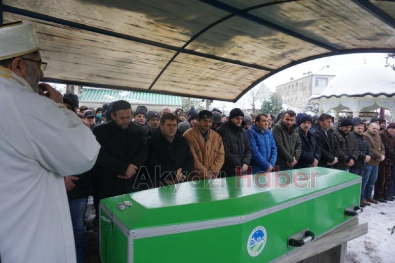 Ayşe Ocak Defnedildi