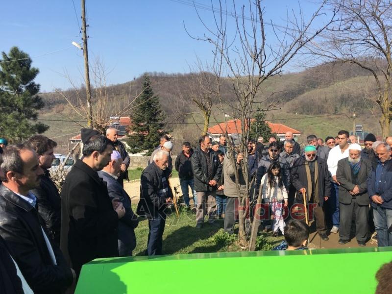 Ayşe Sağlam Defnedildi