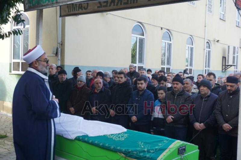 Ayşe Şenol Dualarla Defndildi