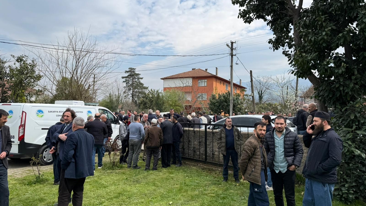 Ayşe Yazıcı Defnedildi