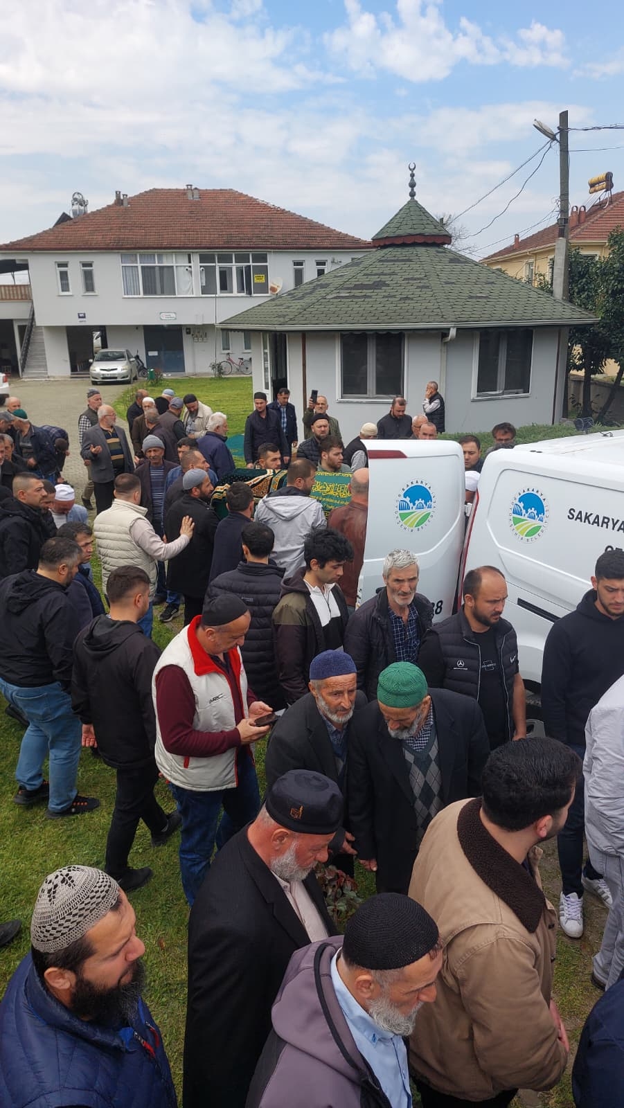 Ayşe Yazıcı Defnedildi