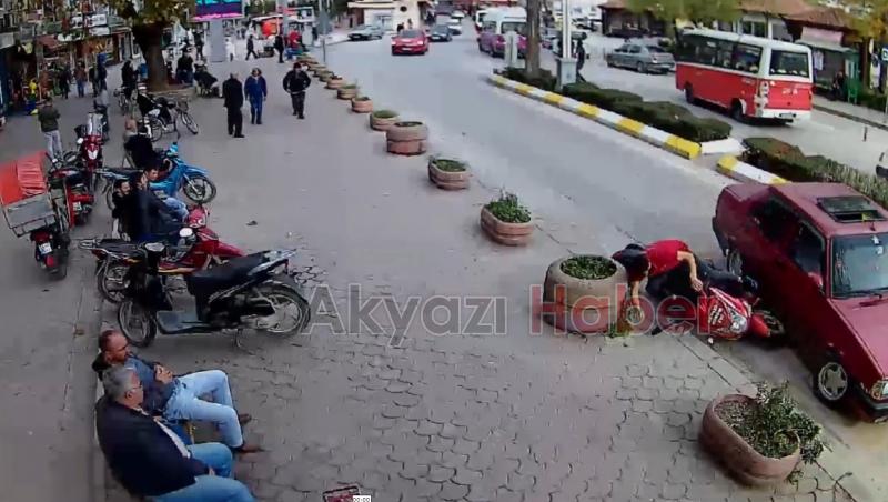 Az Kalsın Kafasını Beton Saksıya Çarpıyordu