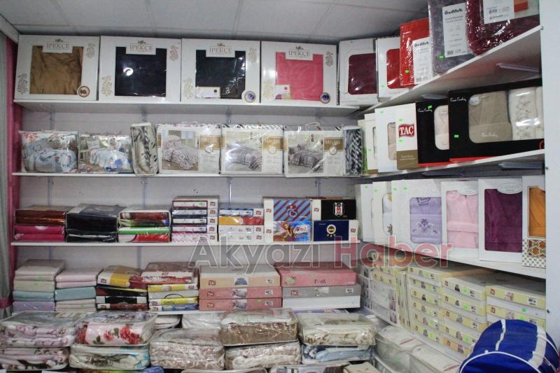 Azra Tül Perdede Bahar Fırsatı Bin TL ve üzeri alışverişlerde sürpriz hediyeler