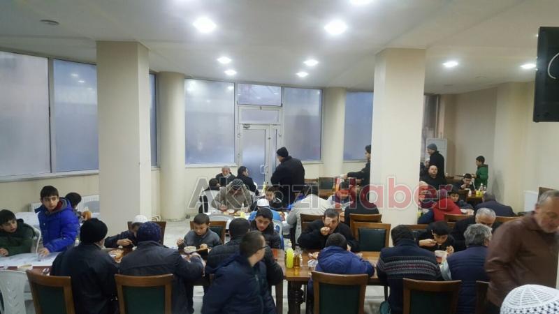 BABA OGUL AYNI SAFTA