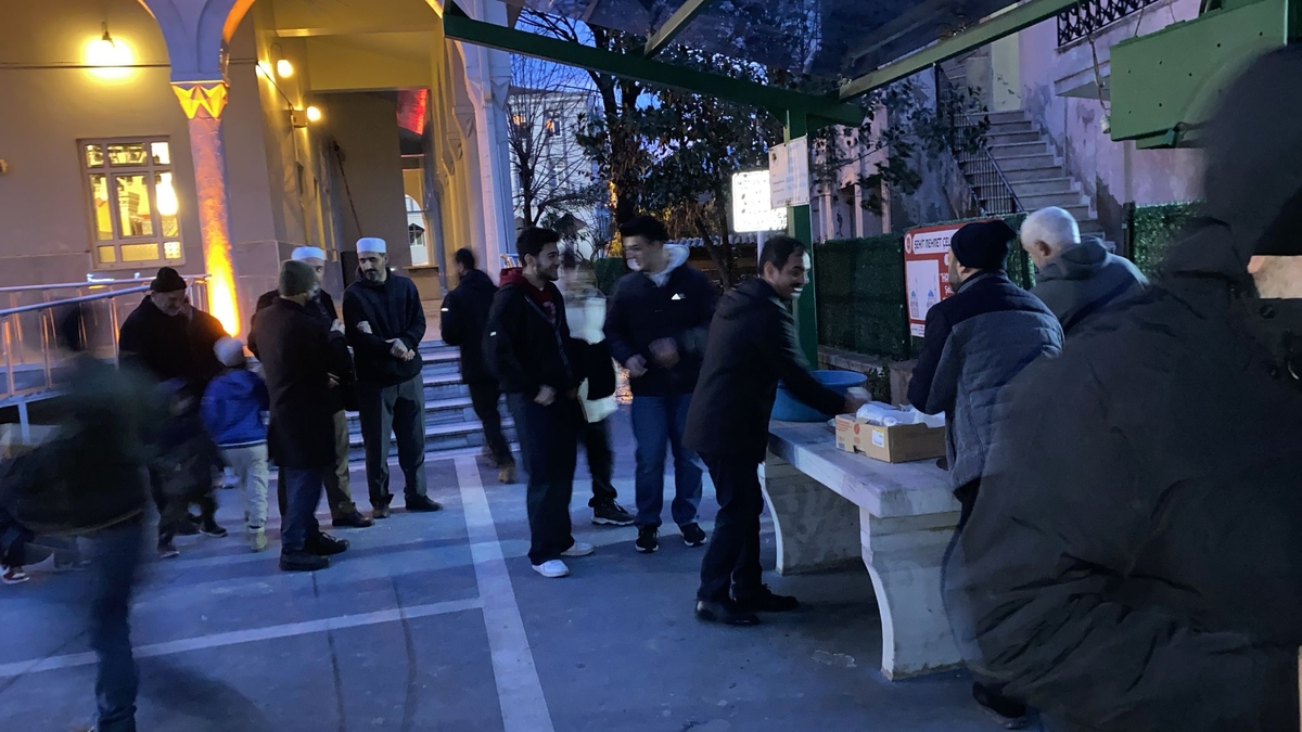 Baba-Oğul Aynı Safta Programına yoğun ilgi