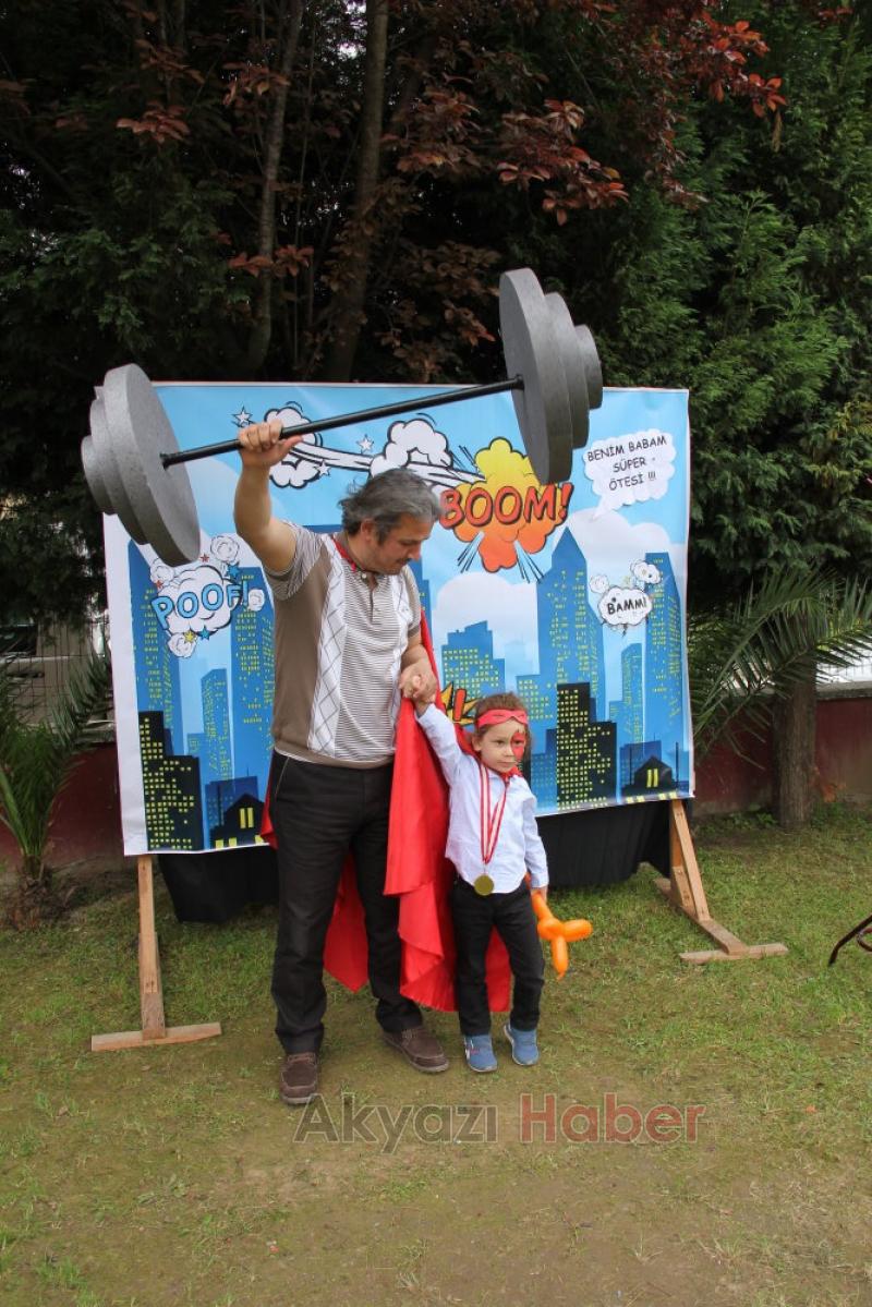 Babalar Çocuklarıyla Kahvaltıda Bir Araya Geldi