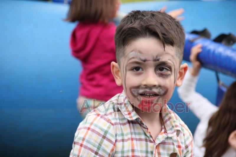 Babalar Çocuklarıyla Kahvaltıda Bir Araya Geldi