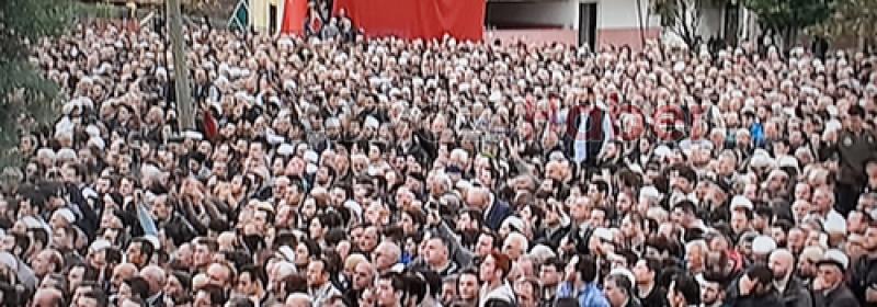 Babanın en zor görevi! Şehit oğlunun cenaze namazını kıldırdı 