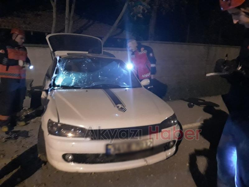 Babasının otomobiliyle kaza yaptı 