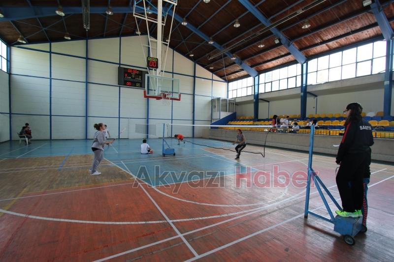 BADMİNTON MÜSABAKALARI SONA ERDİ