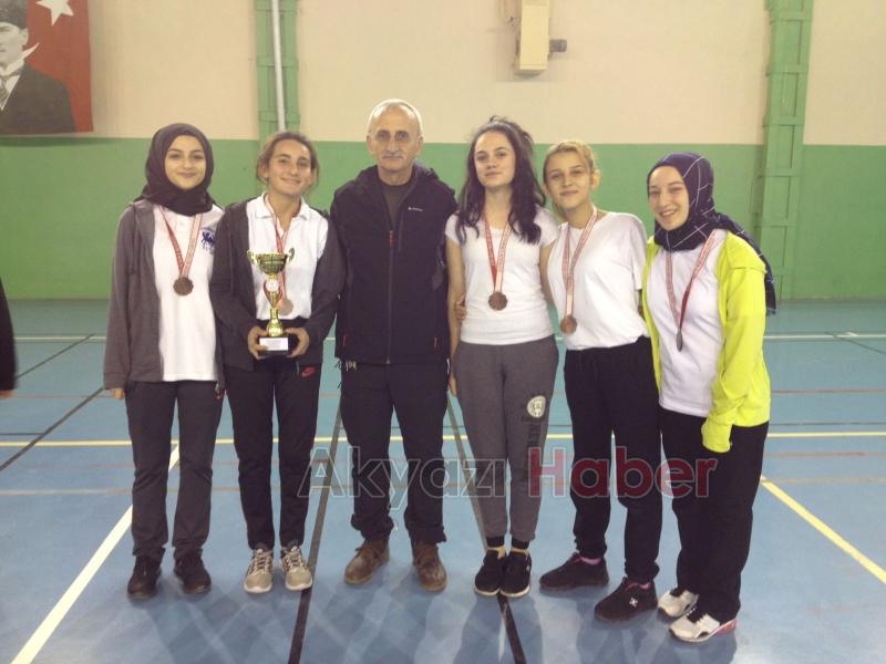 Badminton Turnuvasında Akyazı Rüzgarı Esti