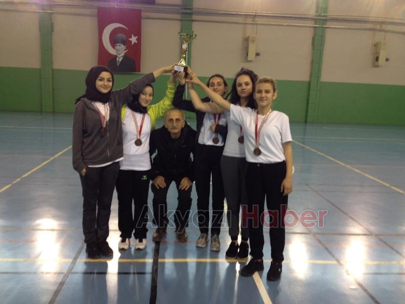 Badminton Turnuvasında Akyazı Rüzgarı Esti