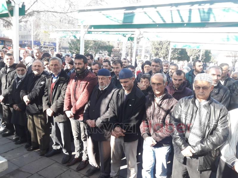 Bahattin Canbakan İçin Gıyabi Cenaze Namazı Kılındı