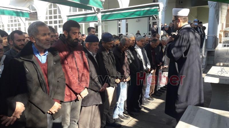 Bahattin Canbakan İçin Gıyabi Cenaze Namazı Kılındı
