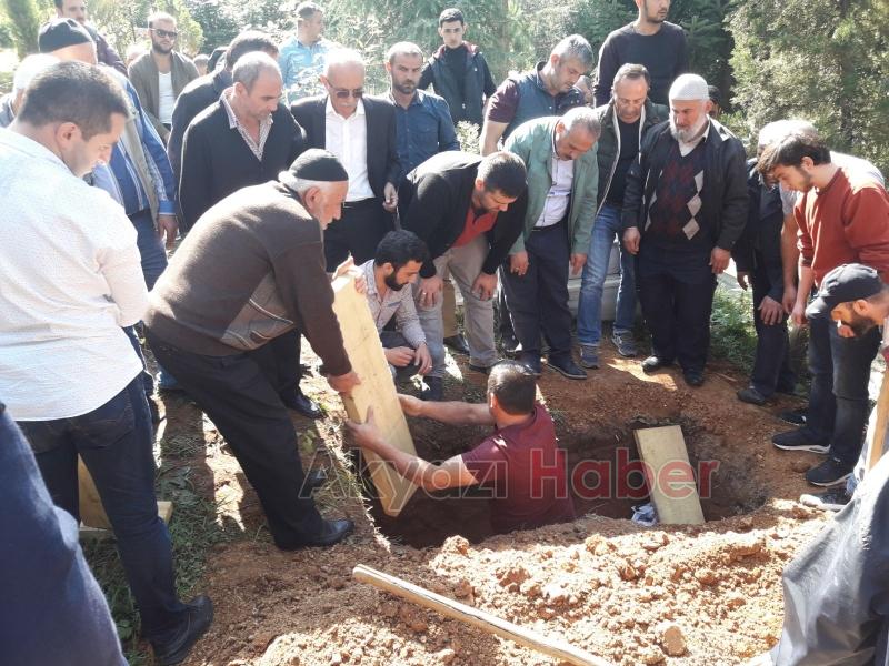 Bahri Berk Defnedildi