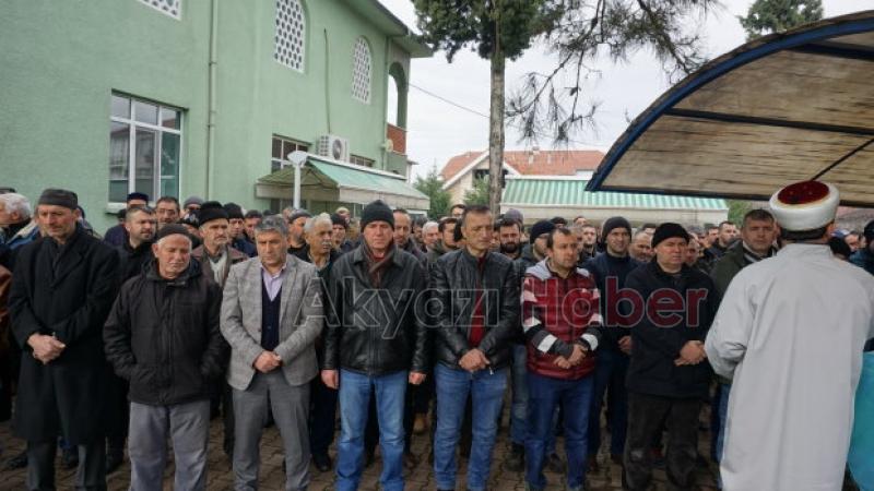 Başkan Ailesi Büyüğünü Defnetti