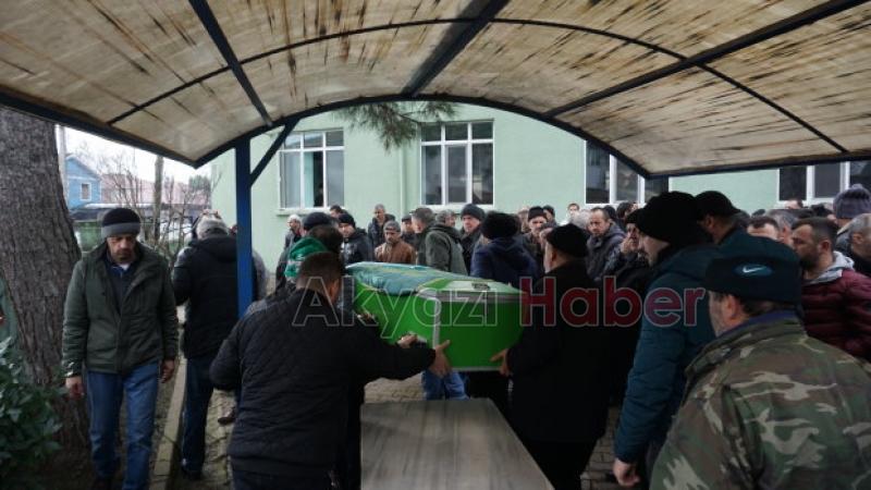 Başkan Ailesi Büyüğünü Defnetti