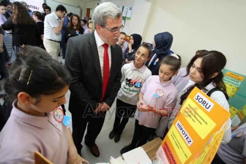 BAŞKAN AKCAN MADANOĞLU O.O TÜBİTAK 4006 BİLİM FUARINI YERİNDE İNCELEDİ