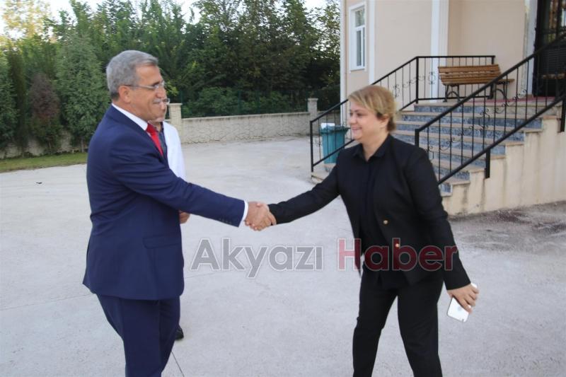 BAŞKAN AKCAN OKUL ZİYARETLERİNE DEVAM EDİYOR