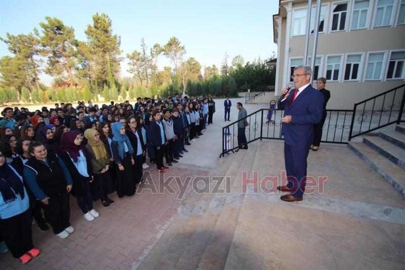 BAŞKAN AKCAN OKUL ZİYARETLERİNE DEVAM EDİYOR