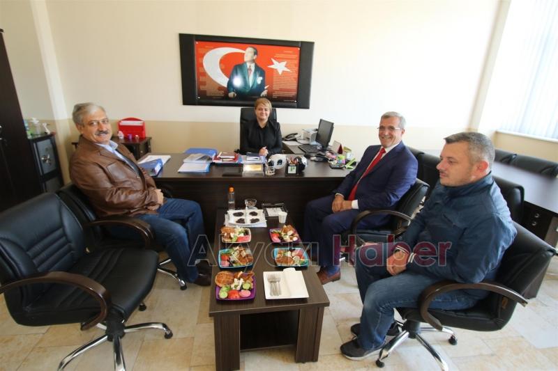 BAŞKAN AKCAN OKUL ZİYARETLERİNE DEVAM EDİYOR