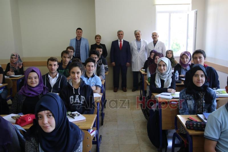 BAŞKAN AKCAN OKUL ZİYARETLERİNE DEVAM EDİYOR