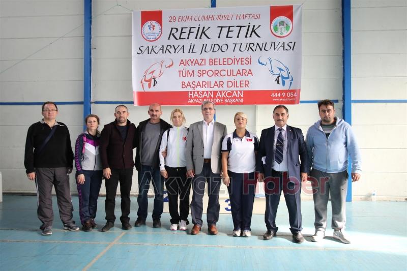BAŞKAN AKCAN REFİK TETİK JUDO TURNUVASINI YAKINDAN İZLEDİ