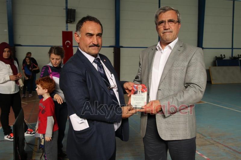 BAŞKAN AKCAN REFİK TETİK JUDO TURNUVASINI YAKINDAN İZLEDİ
