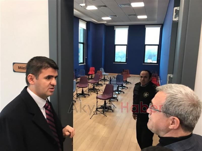 Başkan Akcan ve Kaymakam Kalaylıdan Akyazıdaki Kurumlara Ziyaret