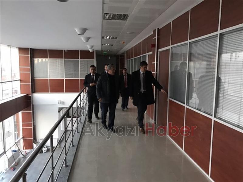 Başkan Akcan ve Kaymakam Kalaylıdan Akyazıdaki Kurumlara Ziyaret