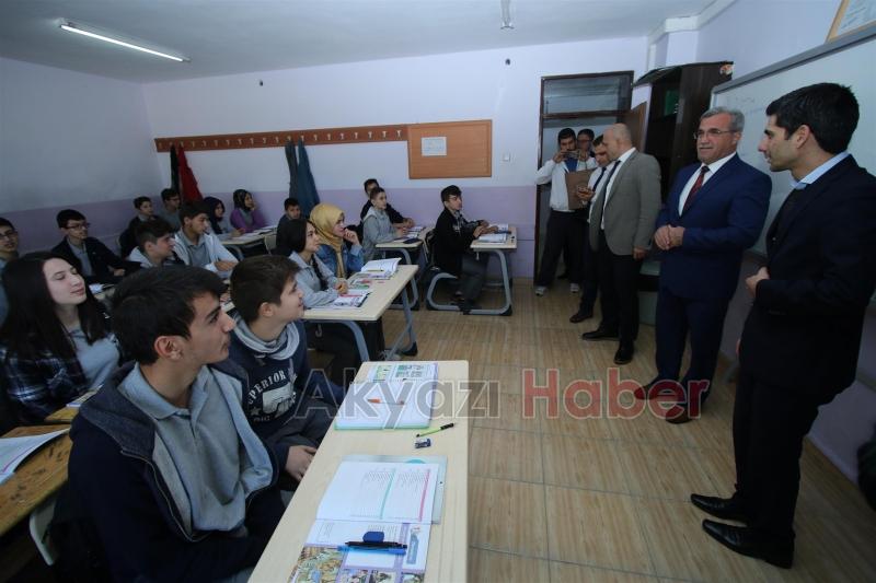 BAŞKAN AKCAN YENİ EĞİTİM ÖĞRETİM YILI ZİYARETLERİNE BAŞLADI