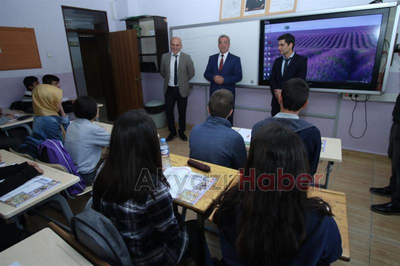 BAŞKAN AKCAN YENİ EĞİTİM ÖĞRETİM YILI ZİYARETLERİNE BAŞLADI