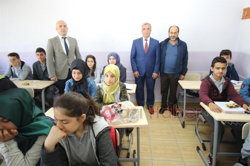 BAŞKAN AKCAN YENİ EĞİTİM ÖĞRETİM YILI ZİYARETLERİNE BAŞLADI