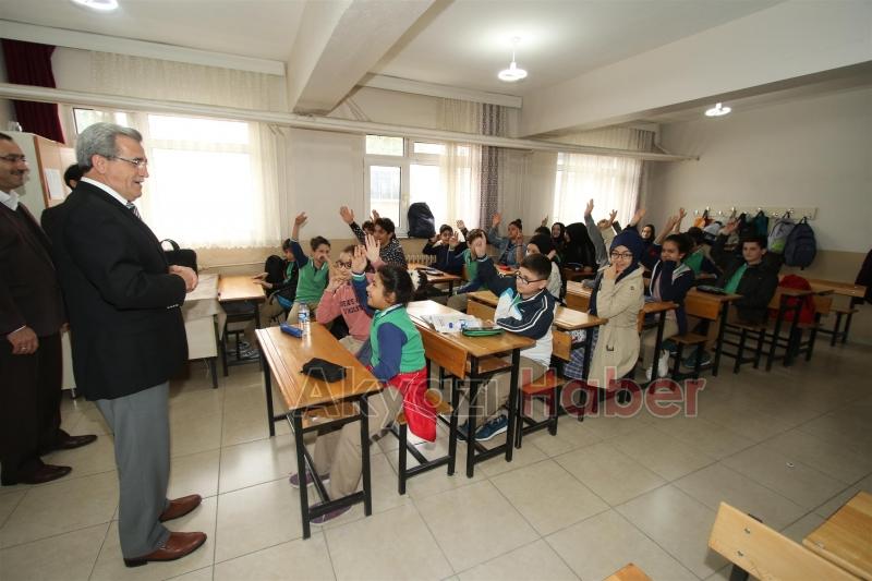 Başkan Akcandan Madanoğluna Ziyaret