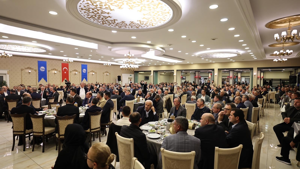Başkan Alemdar, 16 mahallenin muhtarları ile buluştu