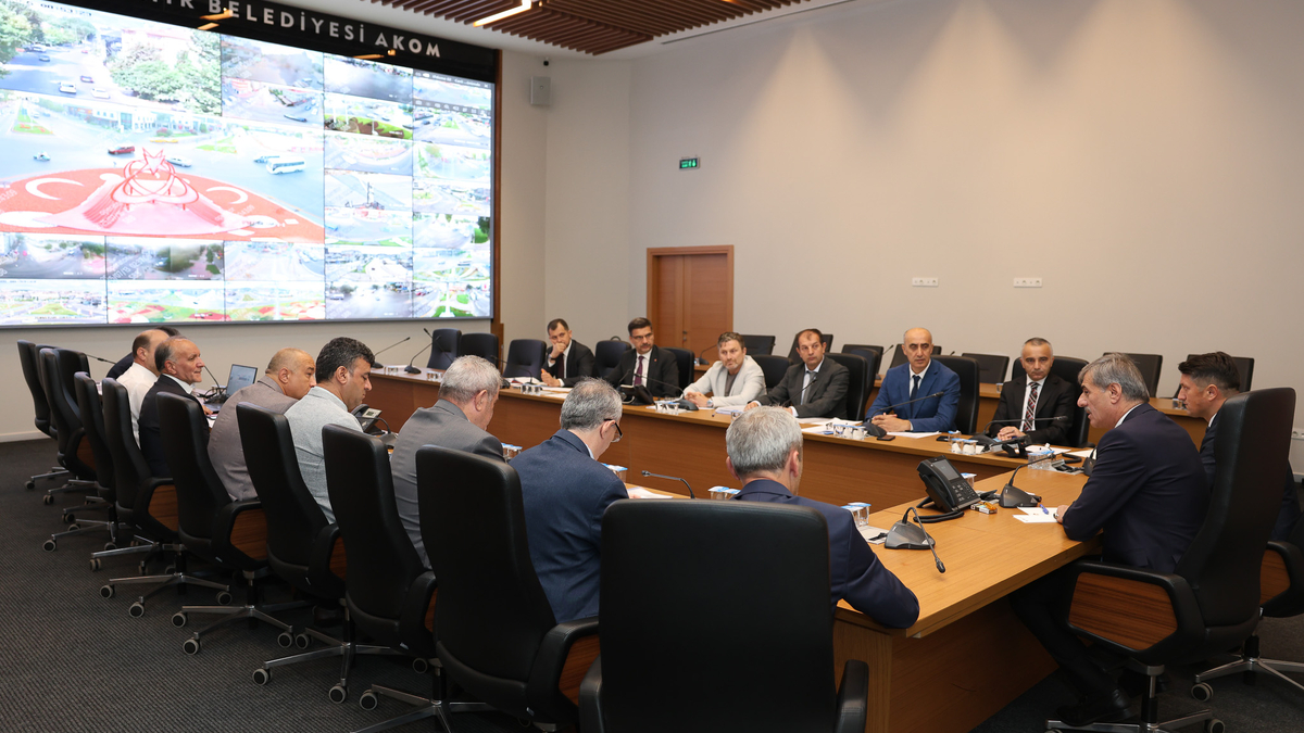 Başkan Alemdar'dan su kaynaklarının korunması için kritik toplantı