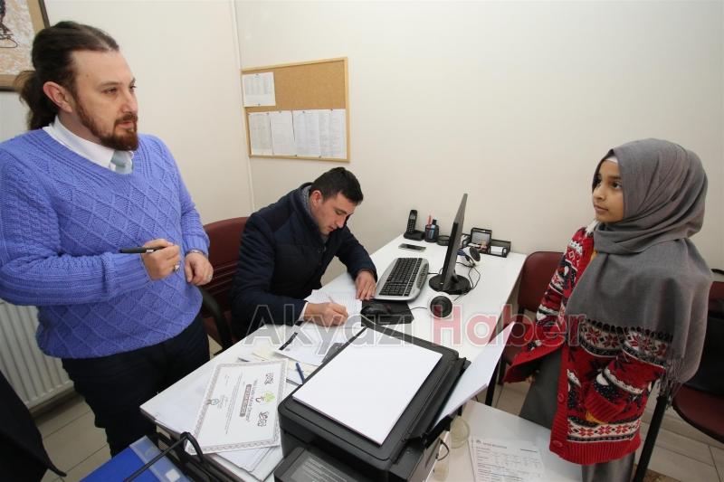 BAŞKAN AMCA DÖVİZİMİ BOZDURDUM