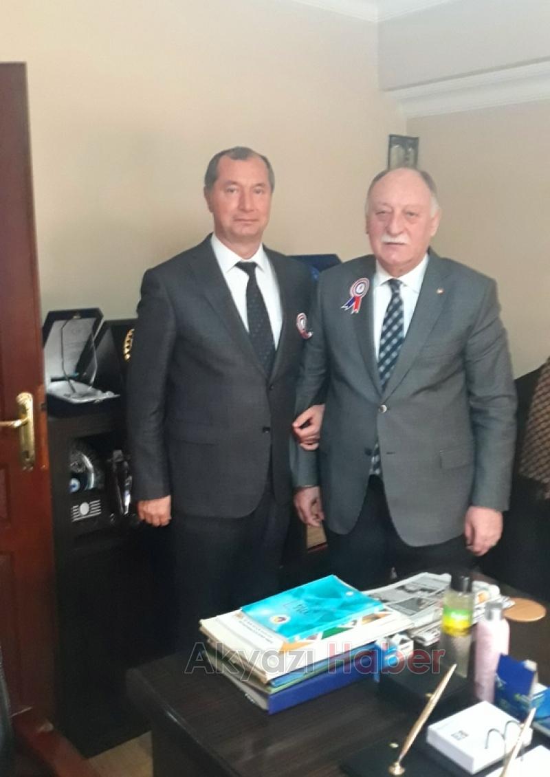 BAŞKAN BAYRAKTAR’AVERGİ HAFTASI ZİYARETİ