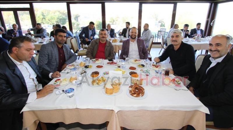 BAŞKAN BİLAL SOYKAN MUHTARLARLA İSTİŞARE TOPLANTISI GERÇEKLEŞTİRDİ