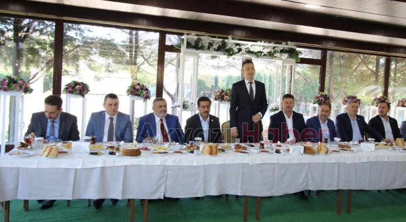 BAŞKAN BİLAL SOYKAN MUHTARLARLA İSTİŞARE TOPLANTISI GERÇEKLEŞTİRDİ
