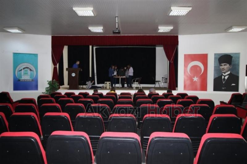 BAŞKANDAN 19 MAYISTA TİYATRO GÖSTERİMİ