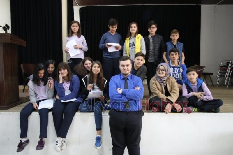 BAŞKANDAN 19 MAYISTA TİYATRO GÖSTERİMİ