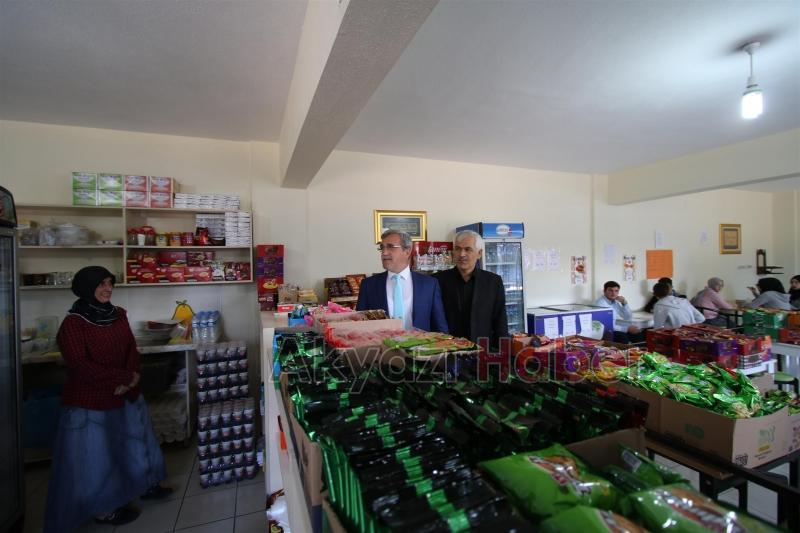  BAŞKAN'DAN İMAMHATİP LİSESİNE ZİYARET