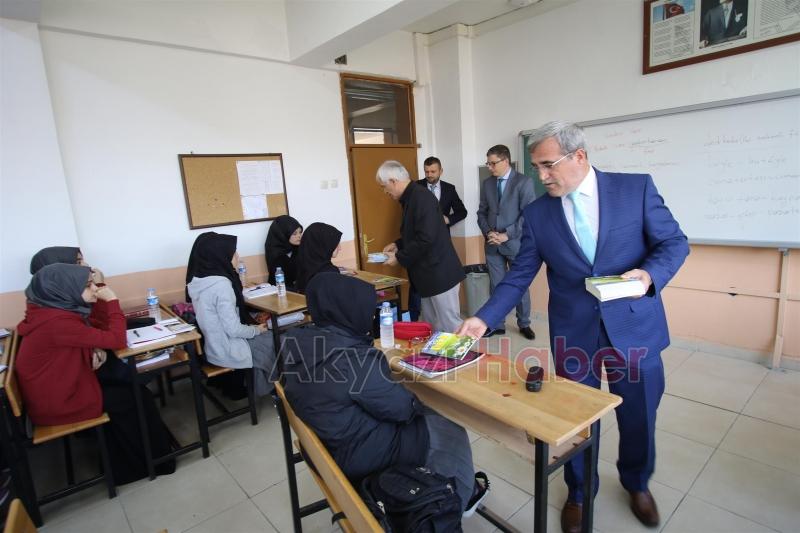  BAŞKAN'DAN İMAMHATİP LİSESİNE ZİYARET