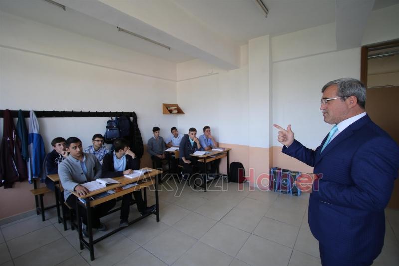  BAŞKAN'DAN İMAMHATİP LİSESİNE ZİYARET