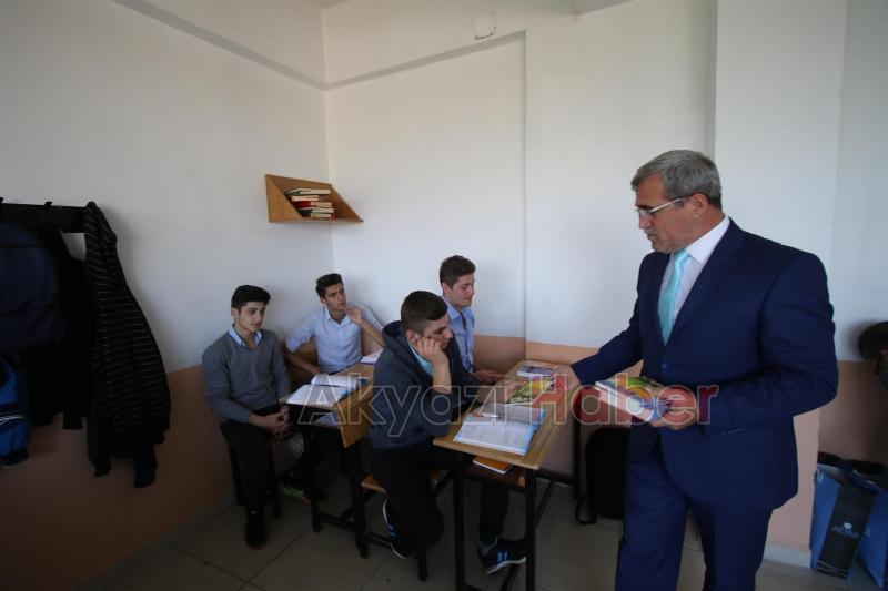  BAŞKAN'DAN İMAMHATİP LİSESİNE ZİYARET