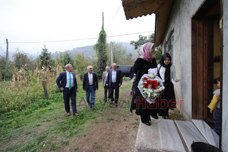 BAŞKANLARDAN  ASIRLIK ÇINARLARA ZİYARET