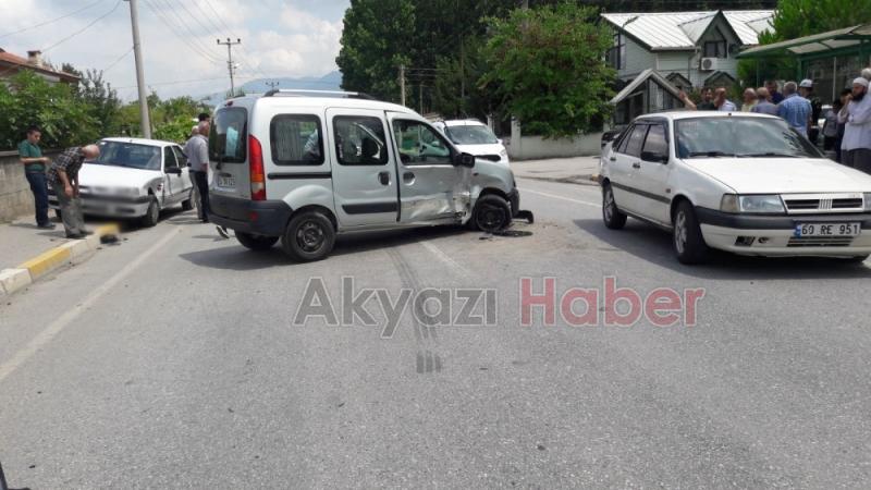 Batakköy Yolunda Zincirleme Kaza