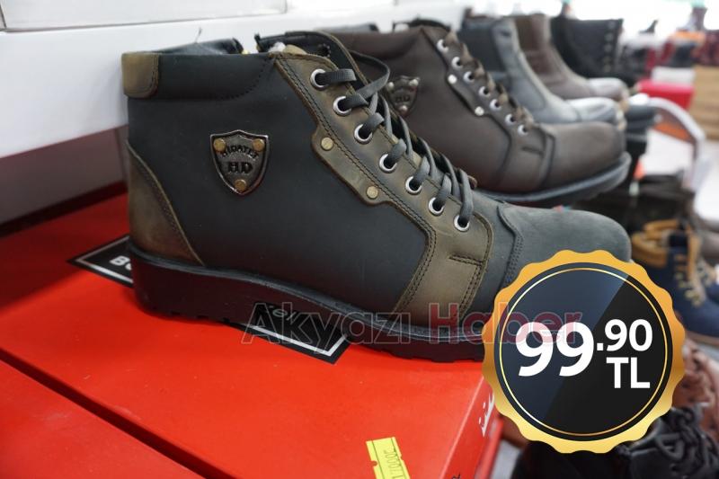 Bay, Bayan, Çocuk Botlarda İndirim Rüzgârı 