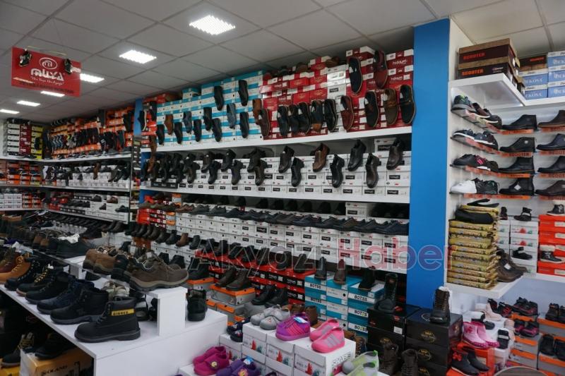 Bay, Bayan, Çocuk Botlarda İndirim Rüzgârı 